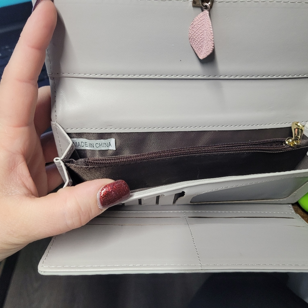 Wallet - Picture 6 of 6